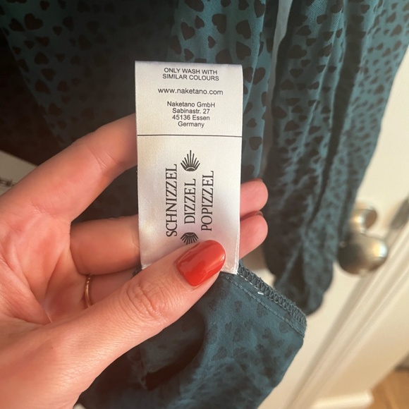 Size S NWT Naketano Turquoise and Black Heart Print Long Sleeve Blouse - Picture 10 of 12